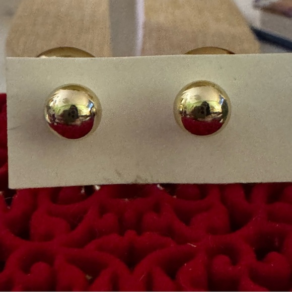 ⚜️3 for $30⚜️ Vintage Double Sided Gold Tone Ball Stud Earrings - Picture 7 of 12